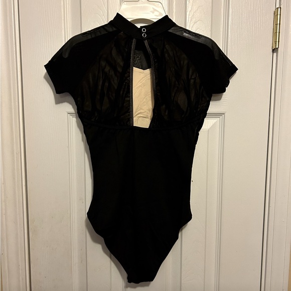 Ballet🩰Leotards for Women👩🏽Turtleneck Short Sleeve Dance Bodysuit Sz M - Picture 5 of 9
